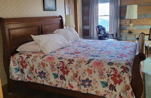 Russellville Bed & Breakfast | Adullam Hill Bed and Breakfast.LLC