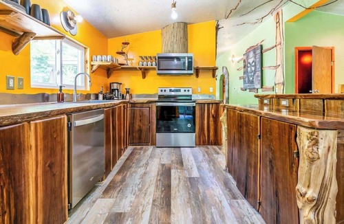 Laurelville Cabin | Adults-Only Immersive Retreat Center | Art, Nature, & Wellness | Hocking Hills