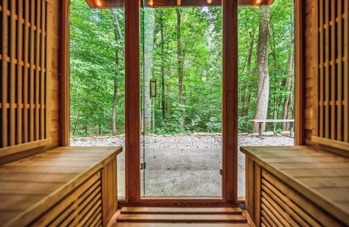 Laurelville Cabin | Adults-Only Immersive Retreat Center | Art, Nature, & Wellness | Hocking Hills