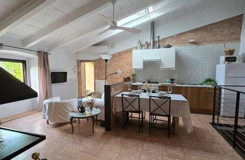Madremanya Apartment | Adults Only Rural | 4 P |Chimenea | WiFi | Emporda