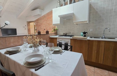 Madremanya Apartment | Adults Only Rural | 4 P |Chimenea | WiFi | Emporda