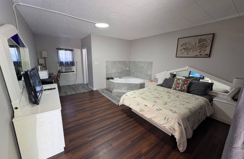 Niagara Falls Hotel | Advance Inn
