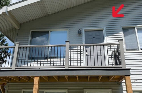 Holly Apartment | Adventure Acres- Suite B1