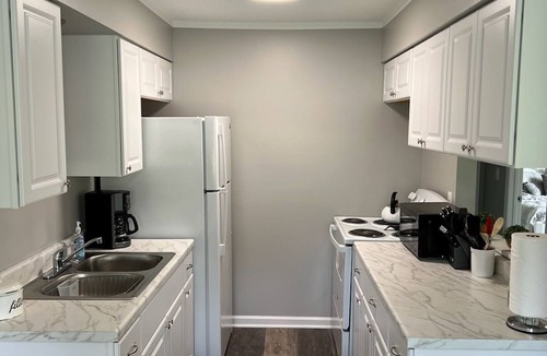 Holly Apartment | Adventure Acres- Suite B6
