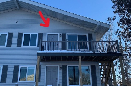 Holly Apartment | Adventure Acres- Suite C2