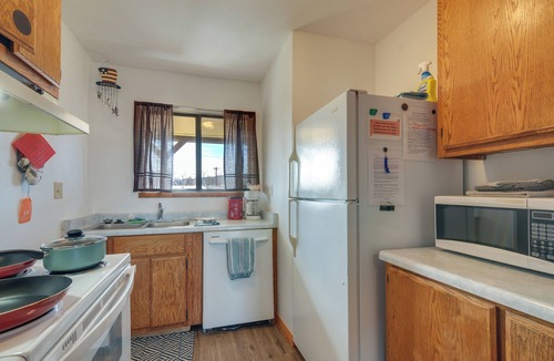 Big Water House | Adventure Base 4 Near Lake Powell