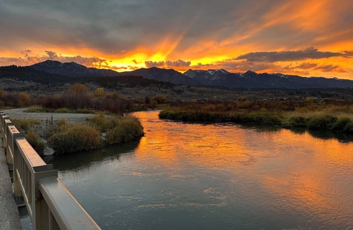 Alpine Cabin | Adventure Basecamp Modern Alpine Home Near Jackson