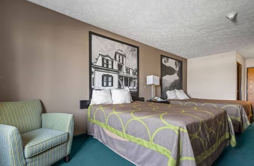 El Paso Hotel | Adventure Between Cities | Affordable El Paso Comfort Near Peoria | 3 Units