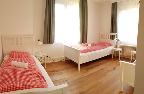 Unterseen Hotel | Adventure Guesthouse