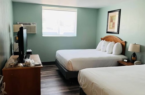 Glenwood Springs Hotel | Adventure Inn - Glenwood Springs
