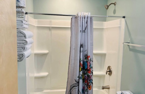 Glenwood Springs Hotel | Adventure Inn - Glenwood Springs