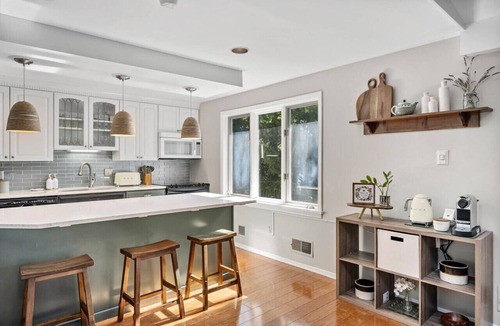 Bristol Harbour Village House | Adventure Out. Come Home to the View! Ski. Bike. Hike. Relax. Repeat.