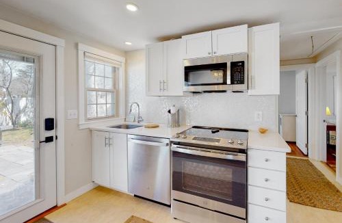 Cataumet House | Adventures on Buzzards Bay