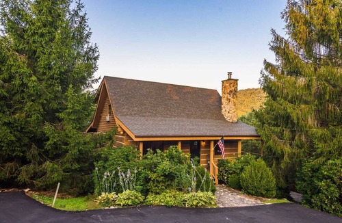 Foscoe Cabin | Adventurous Cabin with Unbeatable Views
