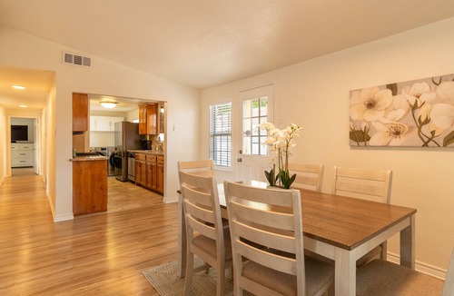 Flower Mound House | Adventurous Getaway! By the Lake