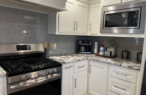 Amarillo House | Adversity Home - Open Concept, with Pacman Machine. Close to I-40 Airport