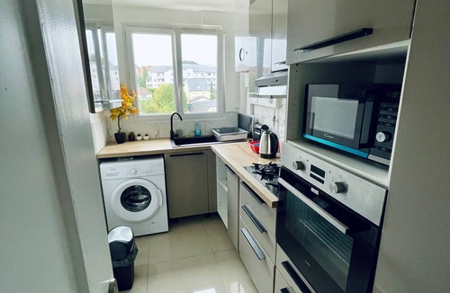 Boissy-Saint-Leger Apartment | Advert deactivated, do not book! Announce desactivated. Don't book !