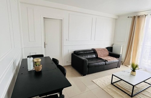 Boissy-Saint-Leger Apartment | Advert deactivated, do not book! Announce desactivated. Don't book !