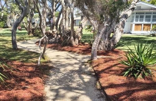 Old Bar House | AE-URANA HOUSE, TOP NOTCH