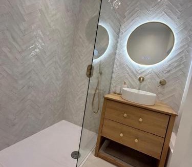 Cranleigh House | Aeolian House