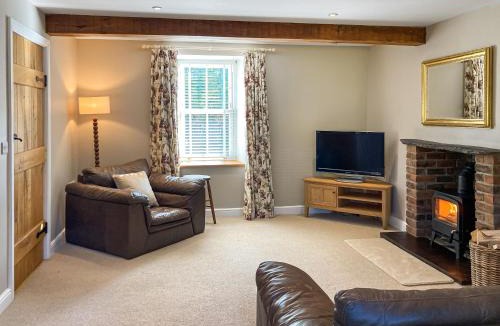 Llanddewi Brefi House | Aeron Villa