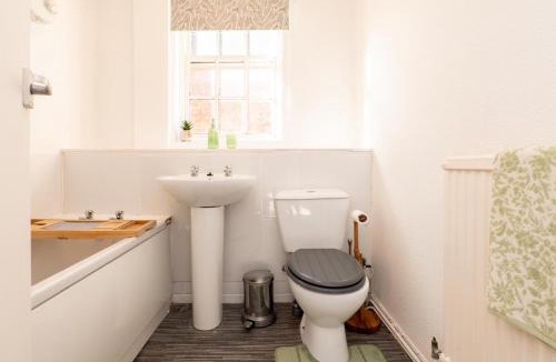 Ampthill Apartment | Aesthetic Ampthill Apartment