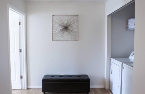 Green Valley Ranch House | Aesthetically Charming Private convenient getaway
