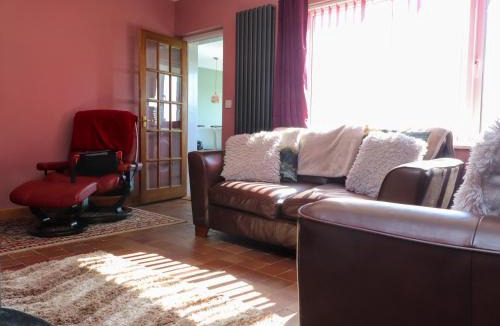 Llanerchymedd House | Afallon