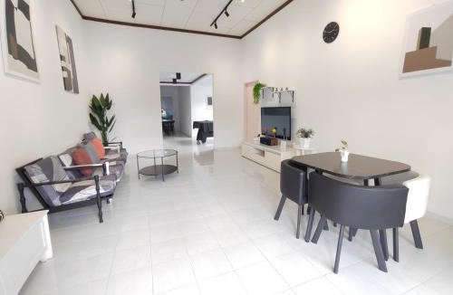 Pulau Sebang Villa | Afamosa Chill With US/Private pool/Pool Table