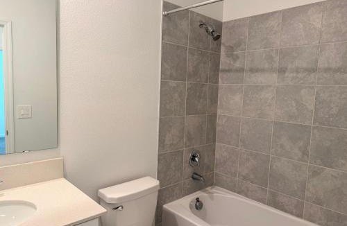 West Kissimmee House | Affordabe Suite near Diney Parks, Universal Studios, and SeaWorld