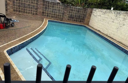 Robertson Condo | Affordable 1-Bed Studio Close to Malls & Transit!