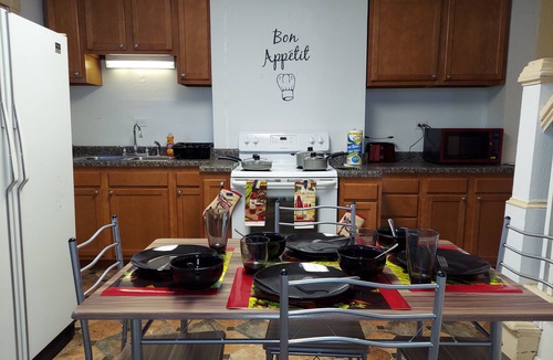 Jeannette Apartment | AFFORDABLE 1Bd/1Ba Apartment A