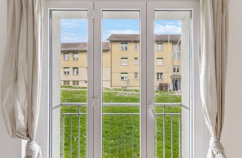Center Apartment | Affordable 2-Bedroom Apartment in Zurich