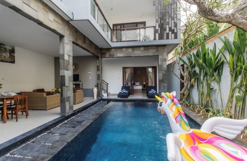 Kerobokan Villa | Affordable 3-Bedroom Villa with Private Pool in Kerobokan Area