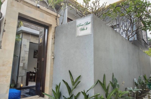 Kerobokan Villa | Affordable 3-Bedroom Villa with Private Pool in Kerobokan Area