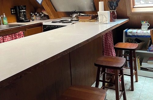 North Conway Cabin | Affordable and Adorable Aframe in the White Mountains!