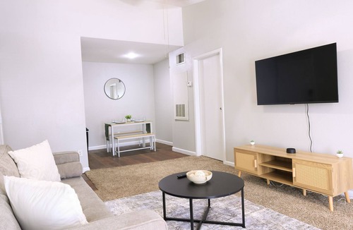 Austin Apartment | Affordable Austin Stay. No-Frills Apartment for Short-Term Visits