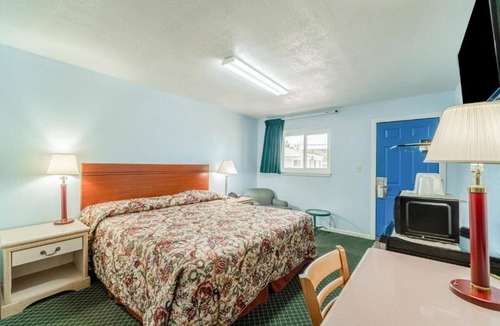 Boise City Hotel | Affordable Budget Room Perfect for Overnight Stays