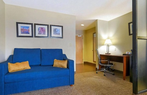 Fultondale House | Affordable & Charming King Suite! Free Breakfast
