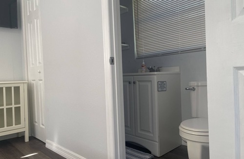 Chassahowitzka Apartment | Affordable Chasshideawayn@ChazzMinido
