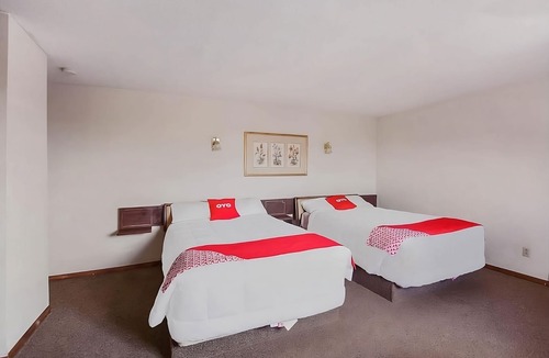 Cheyenne Wells House | Affordable Getaway! Free Parking, Pet-Friendly, Close to Medicine Arrow Park