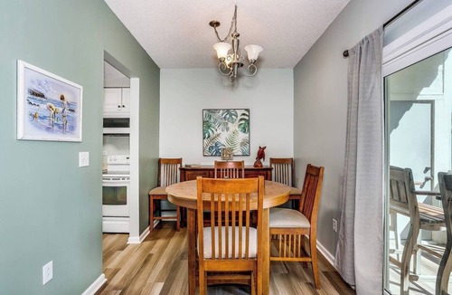 Pensacola Beach Condo | Affordable Gulf View Condo w/Pool!