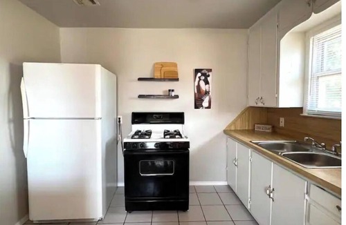 Del City House | Affordable Home by Tinker and 6 mi to Downtown OKC