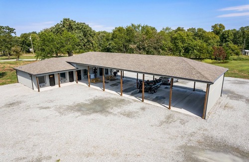 Copeland Cabin | Affordable Lodge w/Covered, Lighted, Pull Through Parking. Grills and Outdoor TV