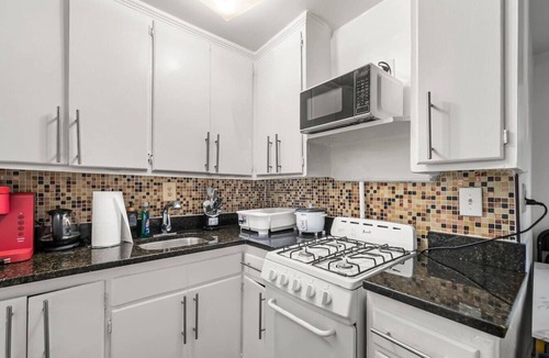 Takoma Park House | Affordable Lux Stay10min to DC&Clean,sleep6