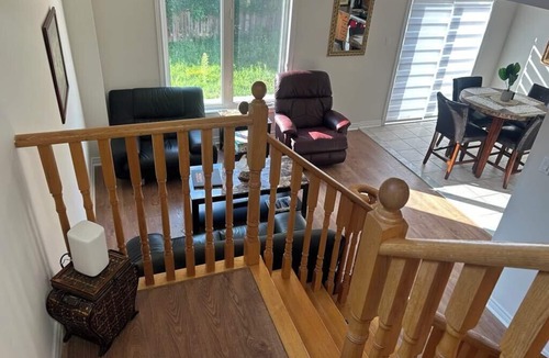 Mount Pleasant House | Affordable Luxury: Entire Private 2 Story House in GTA