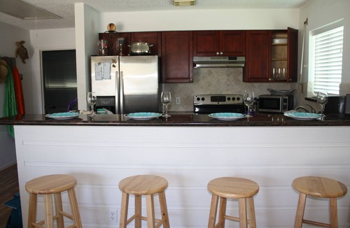 Galveston House | Affordable, Pet friendly, ocean views!