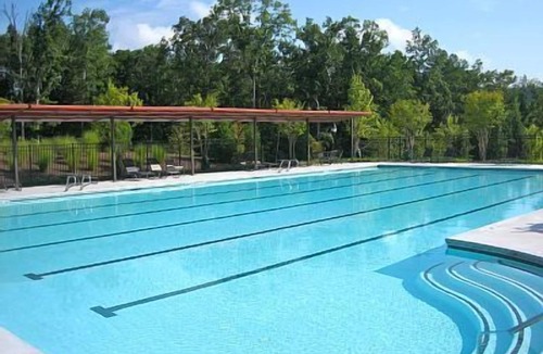 Waleska House | Affordable Private Lake Front House