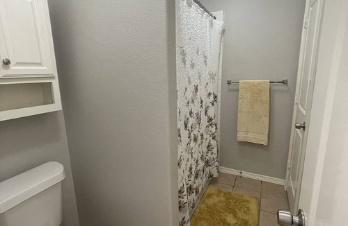 Atascocita House | Affordable Private Room~ Lake Houston