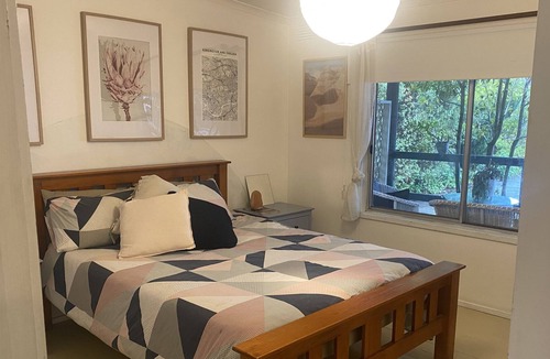 Hastings House | Affordable Seaside Comfort!